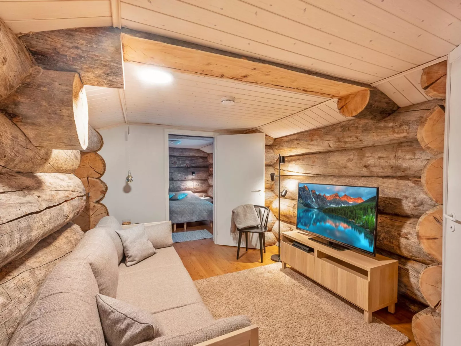 Villa rytilampi b-Binnen