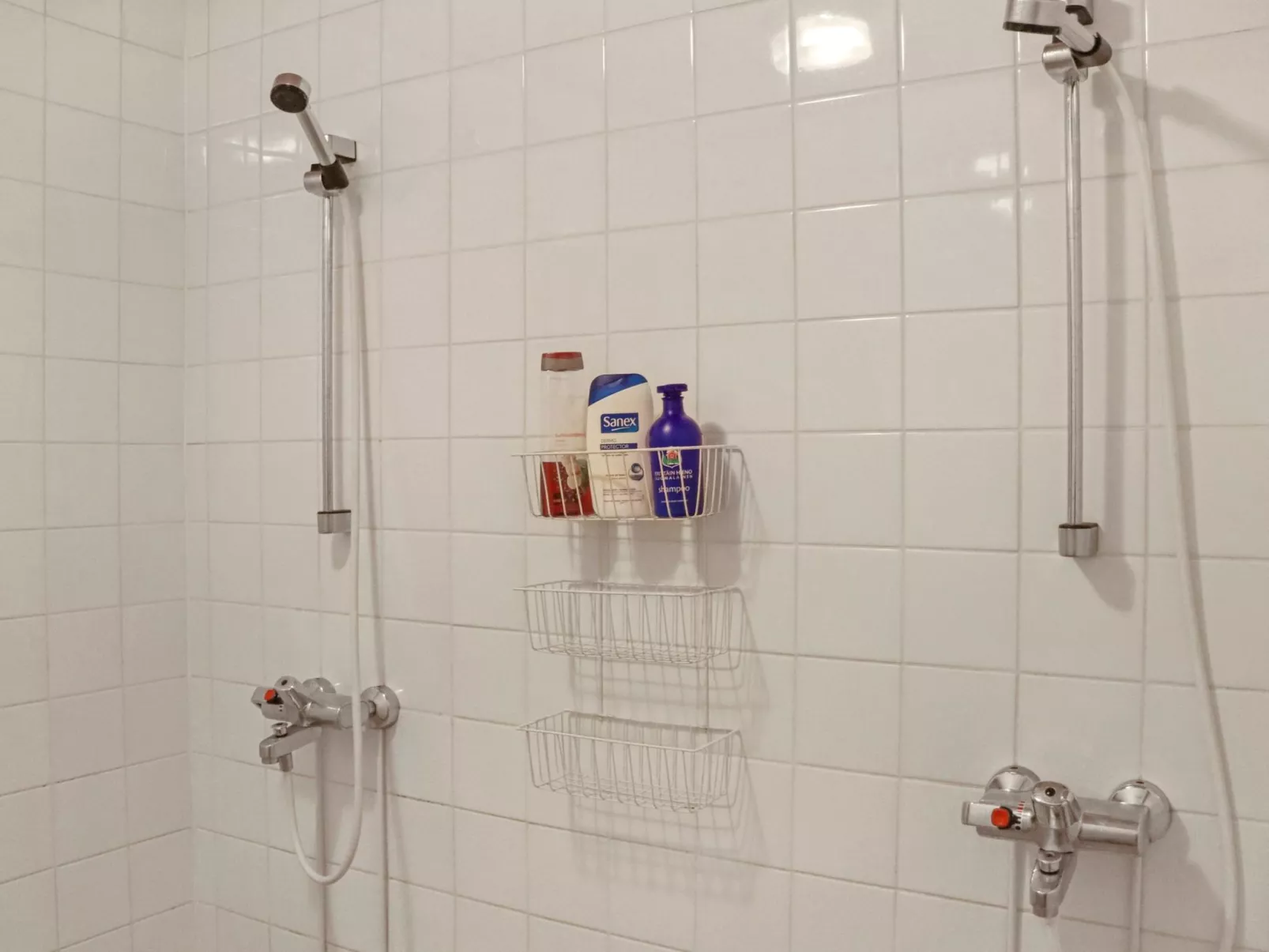 Paljakan pirtit a4-Binnen