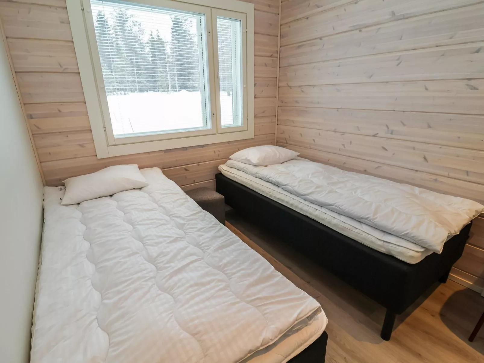 Koukkupolku 5-Binnen