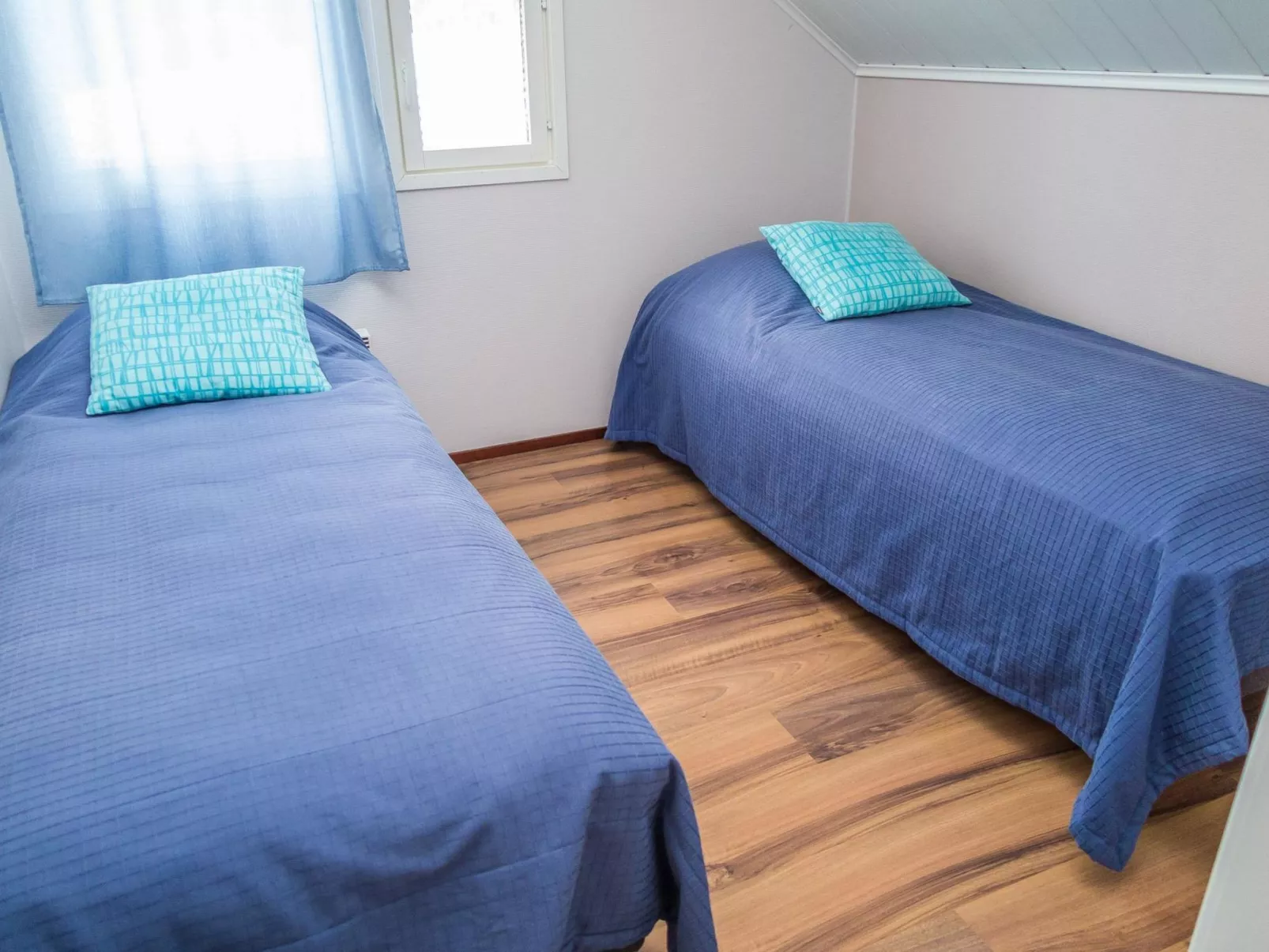 Tahkonkallio 34 b-Binnen