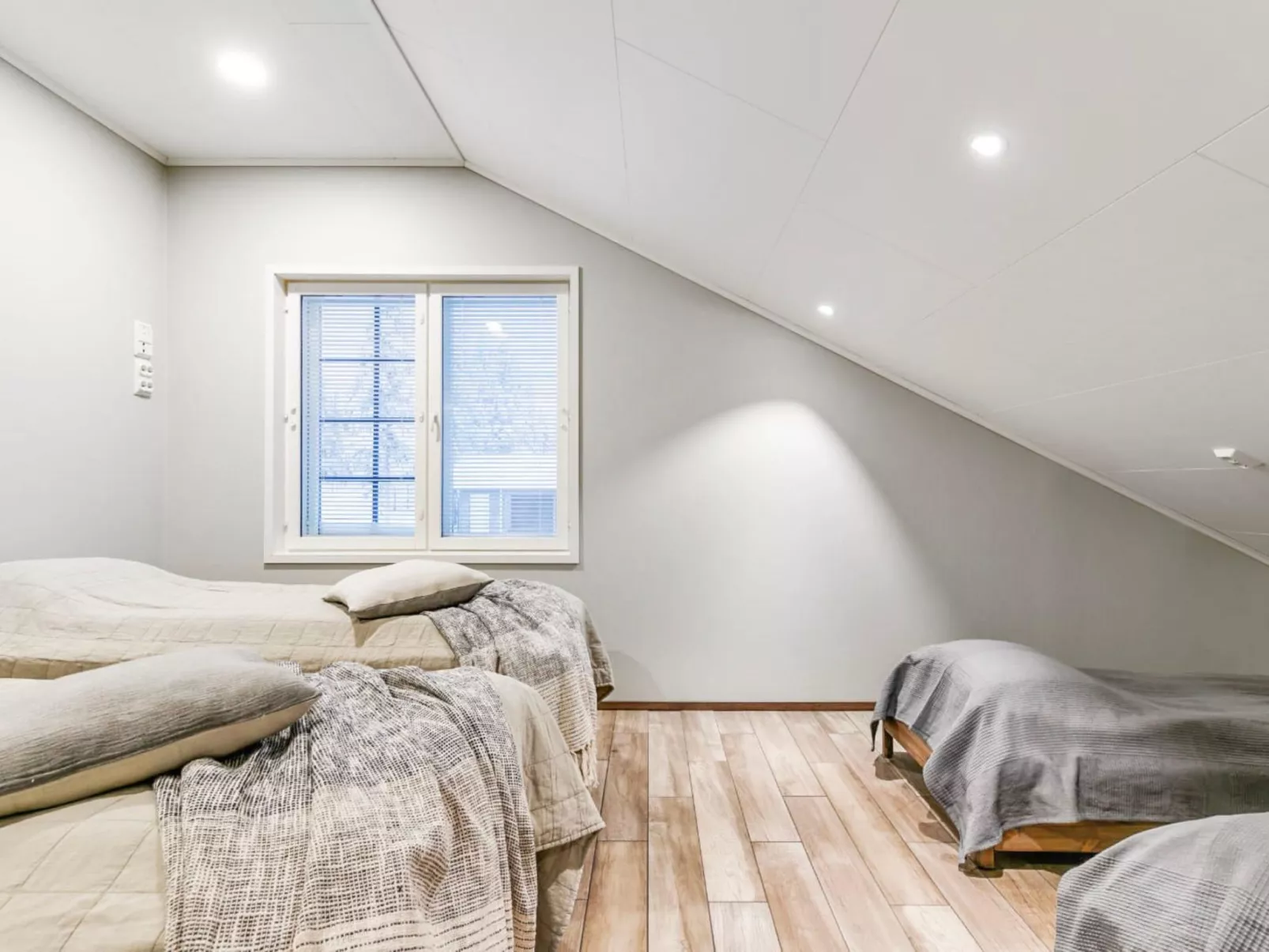 Levin hetki a-Binnen