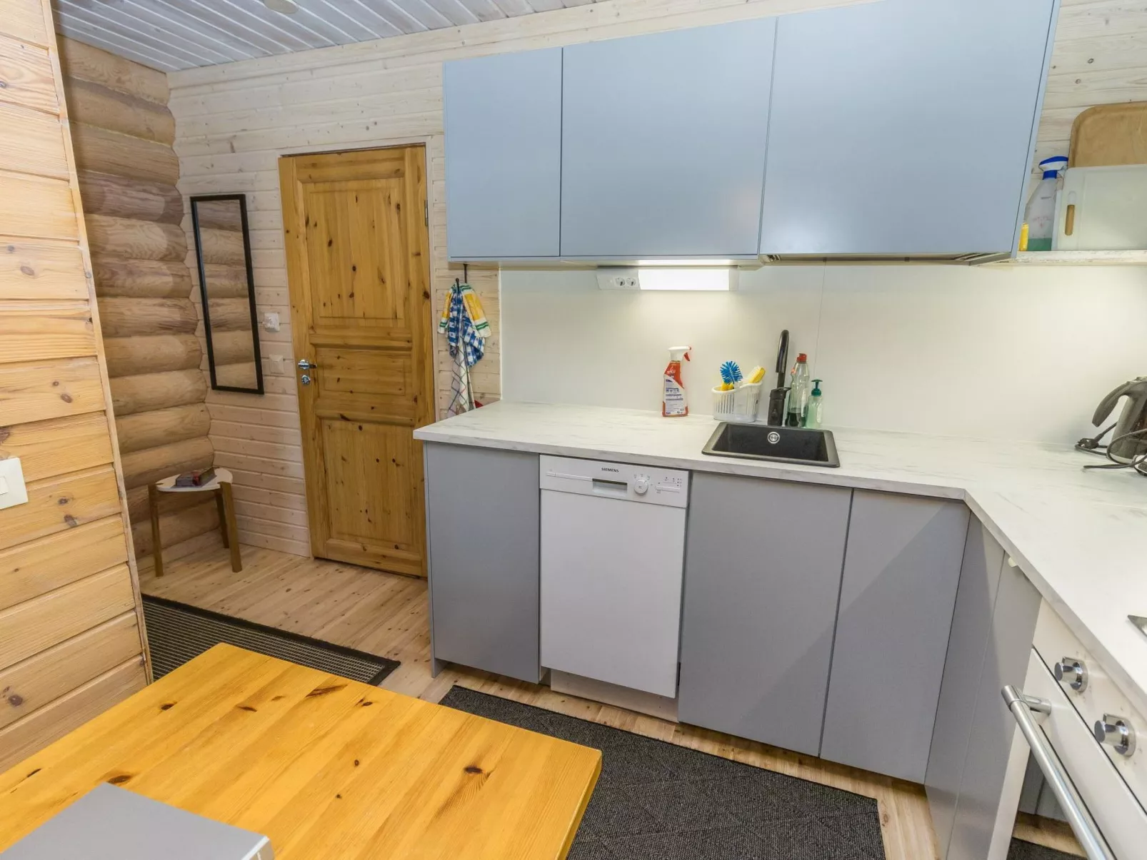 Kiilopään tunturimajat b6 / kerttula-Binnen