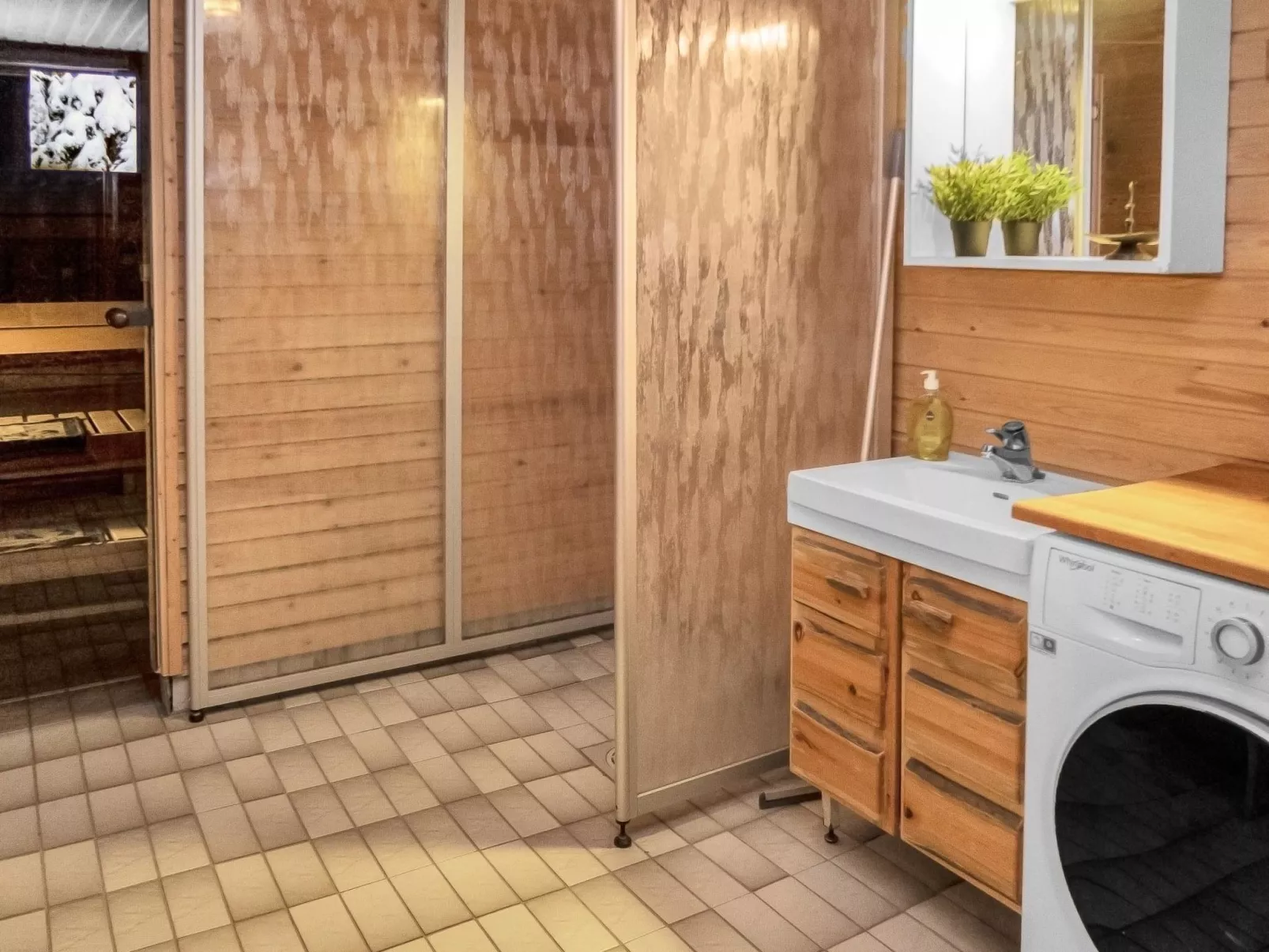 Rantaruka 4d1-Binnen