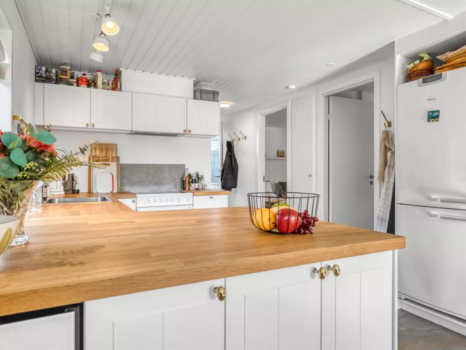 "Toralf" -  from the sea-Binnen