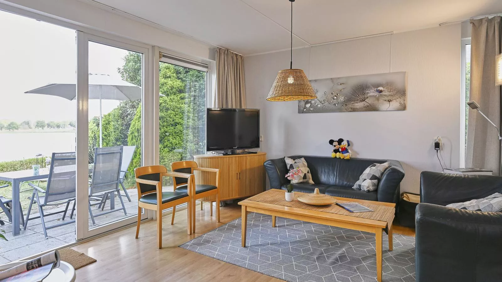 Aan de oever-Woonkamer