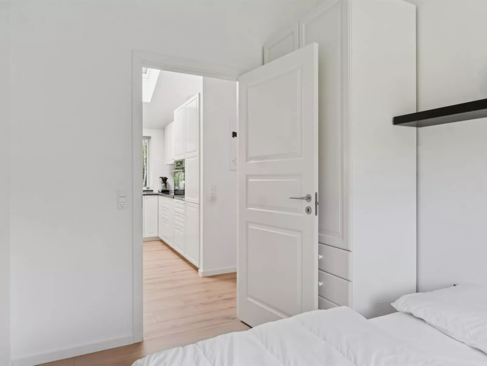 "Hotherus" -  from the sea-Binnen