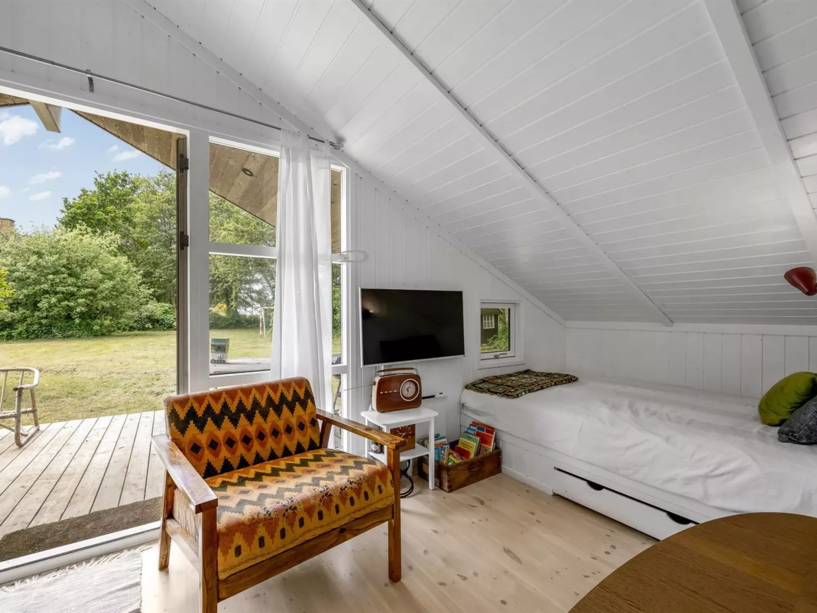 "Nnykka" - 125m from the sea-Binnen