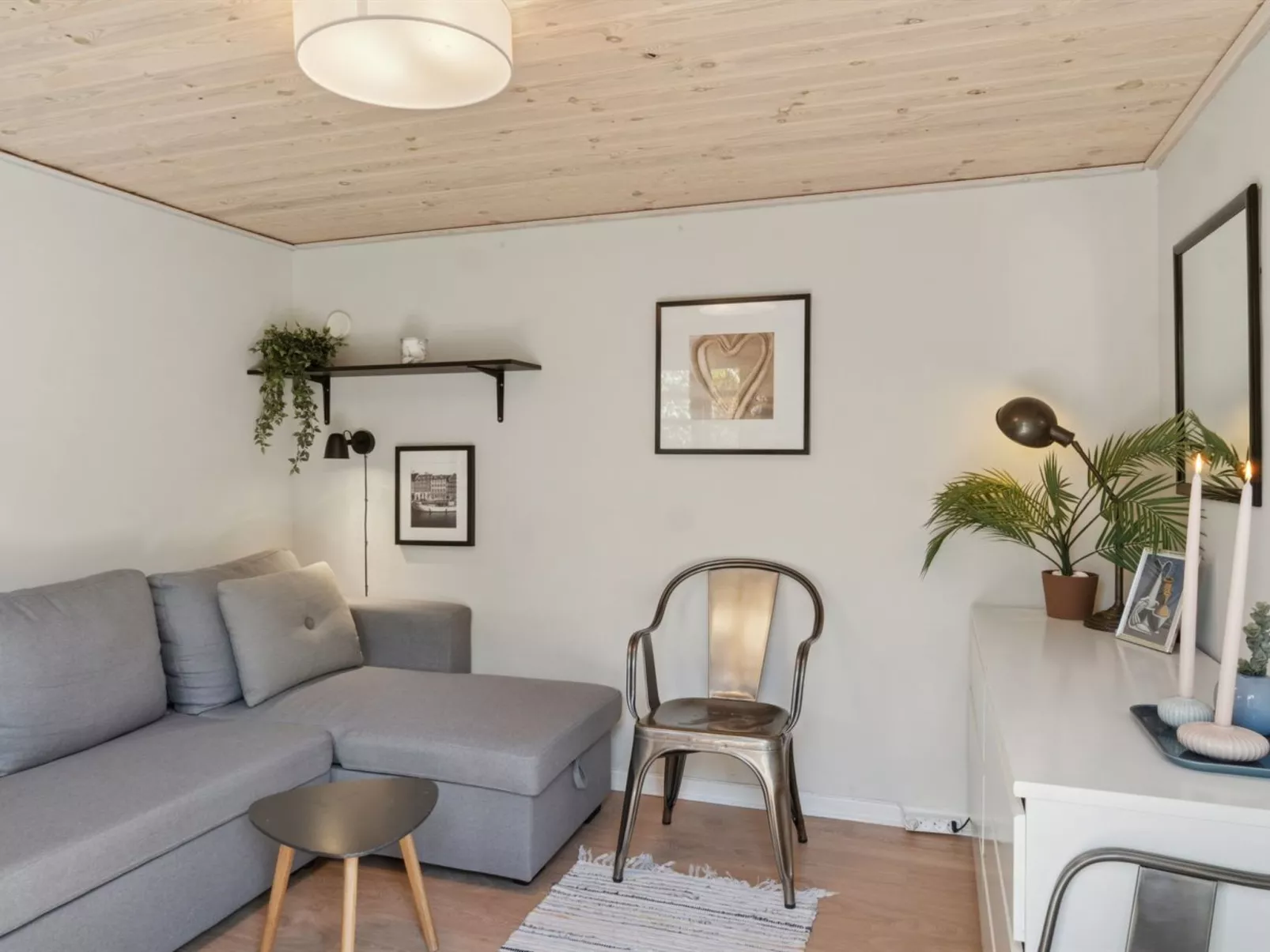 "Veljan" - 1.2km from the sea-Binnen