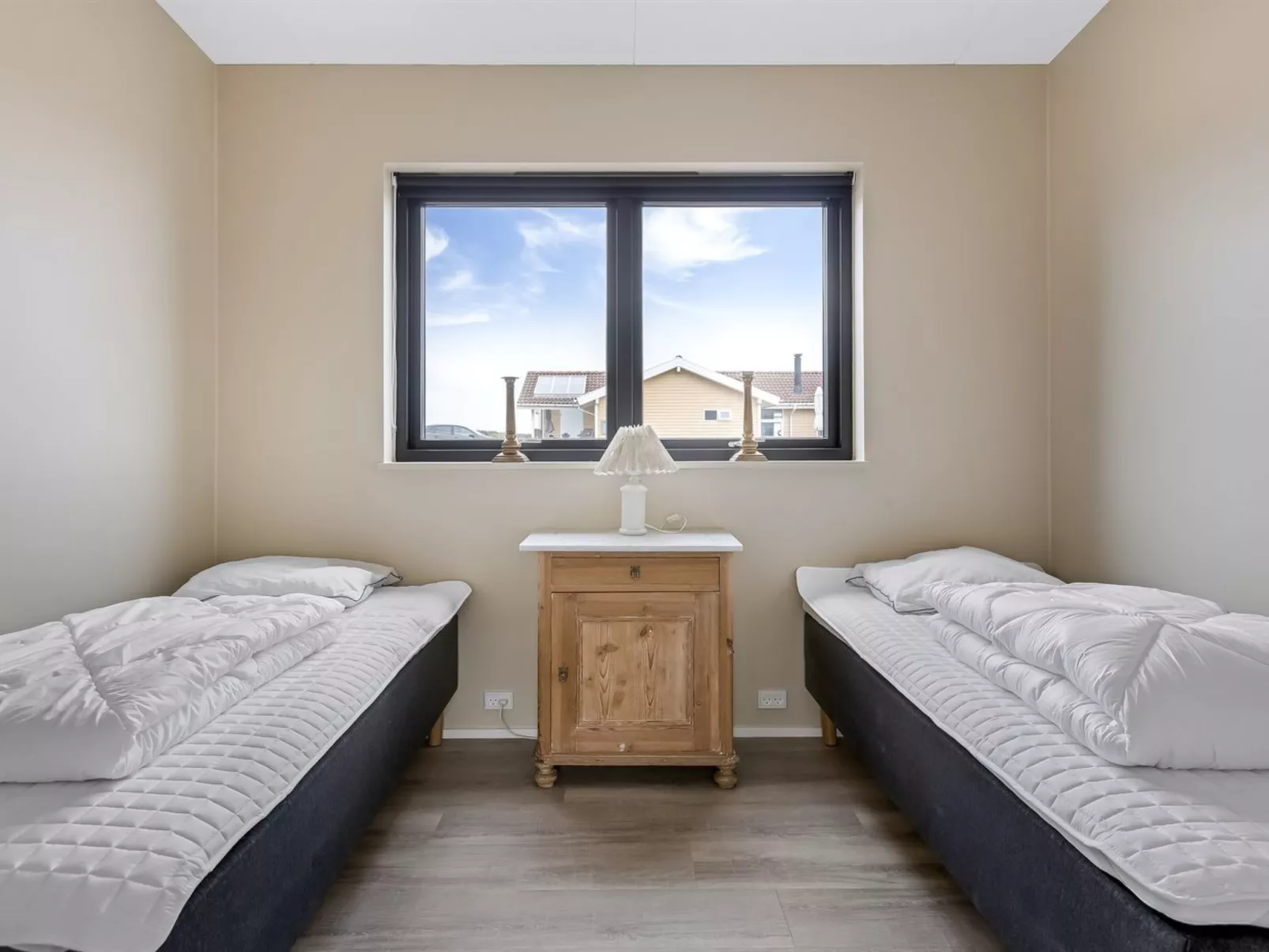 "Stjerne" - 300m to the fjord-Binnen