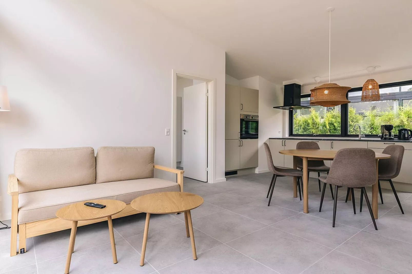 3 room,2 bath,Premium-Binnen