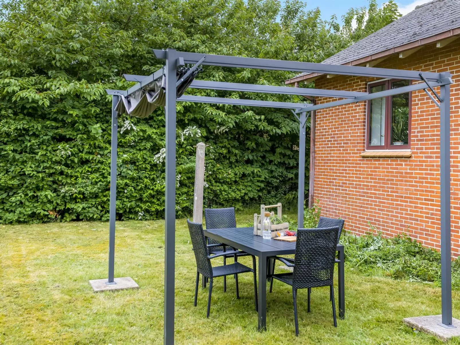 "Hiarni" - 12km from the sea-Buiten