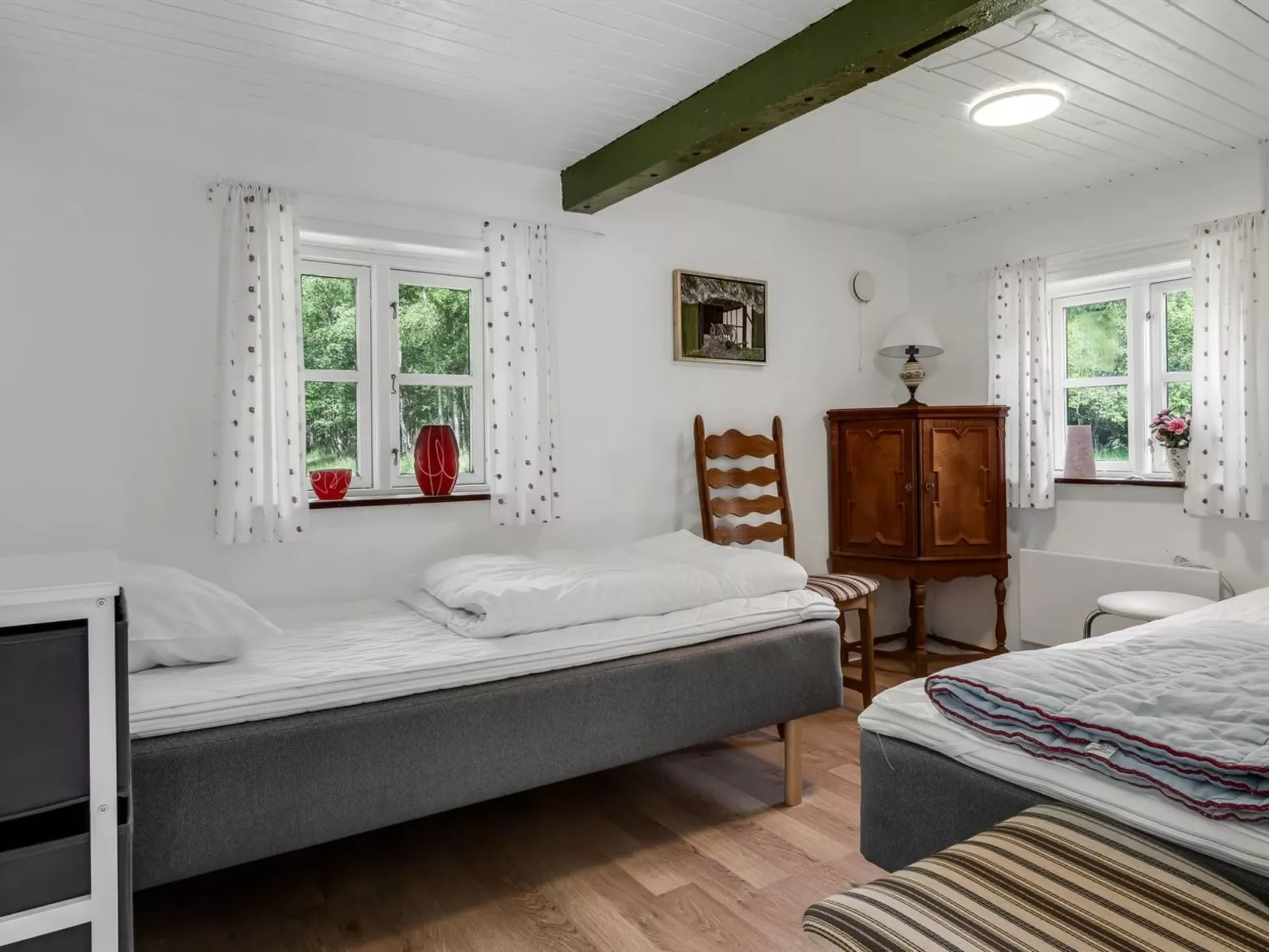 "Aatos" - 2km from the sea-Binnen