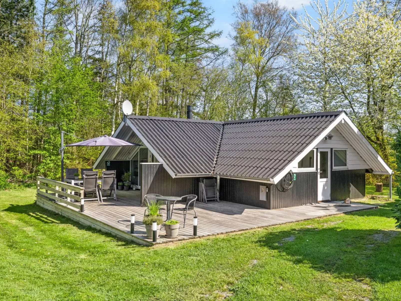 "Lovis" - 570m from the sea-Buiten