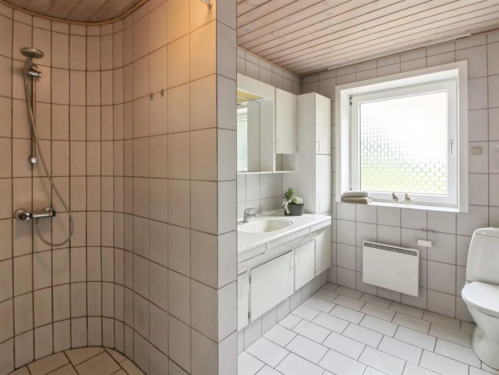 "Josefiina" - 22km from the sea-Binnen