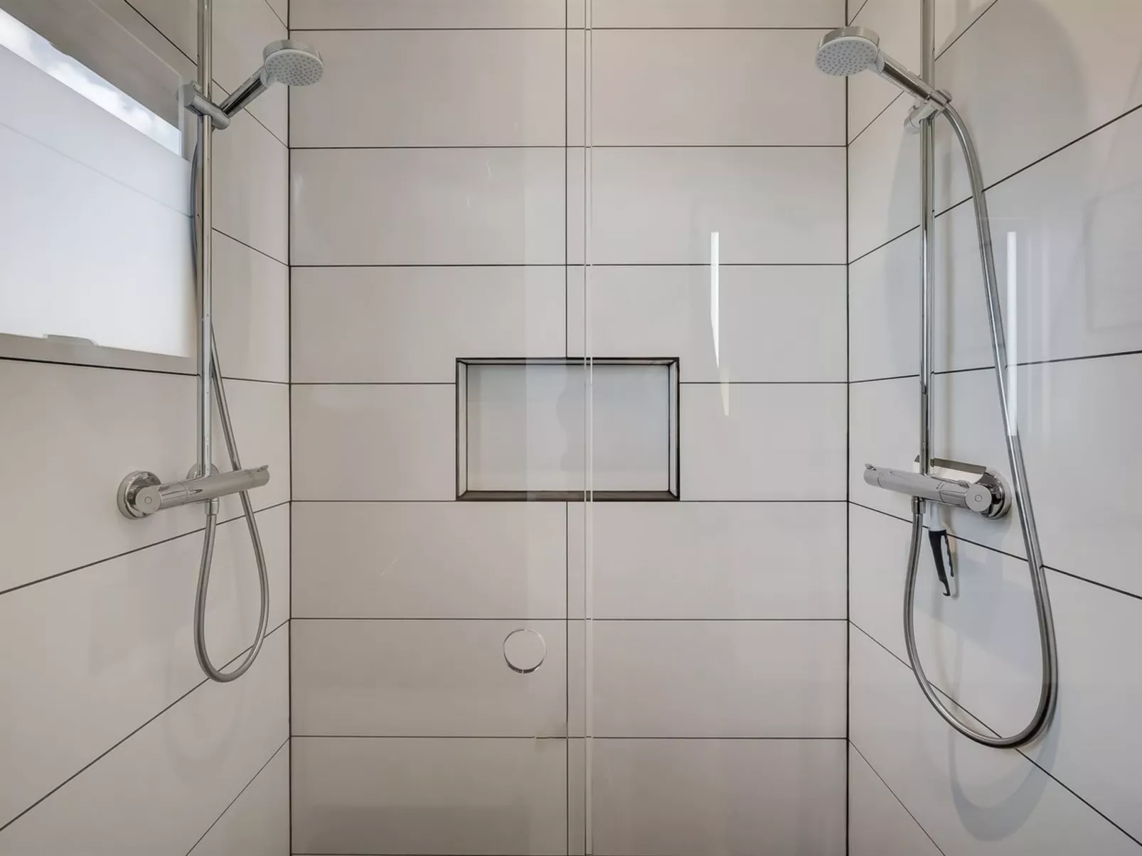 "Merve" - 250m from the sea-Binnen