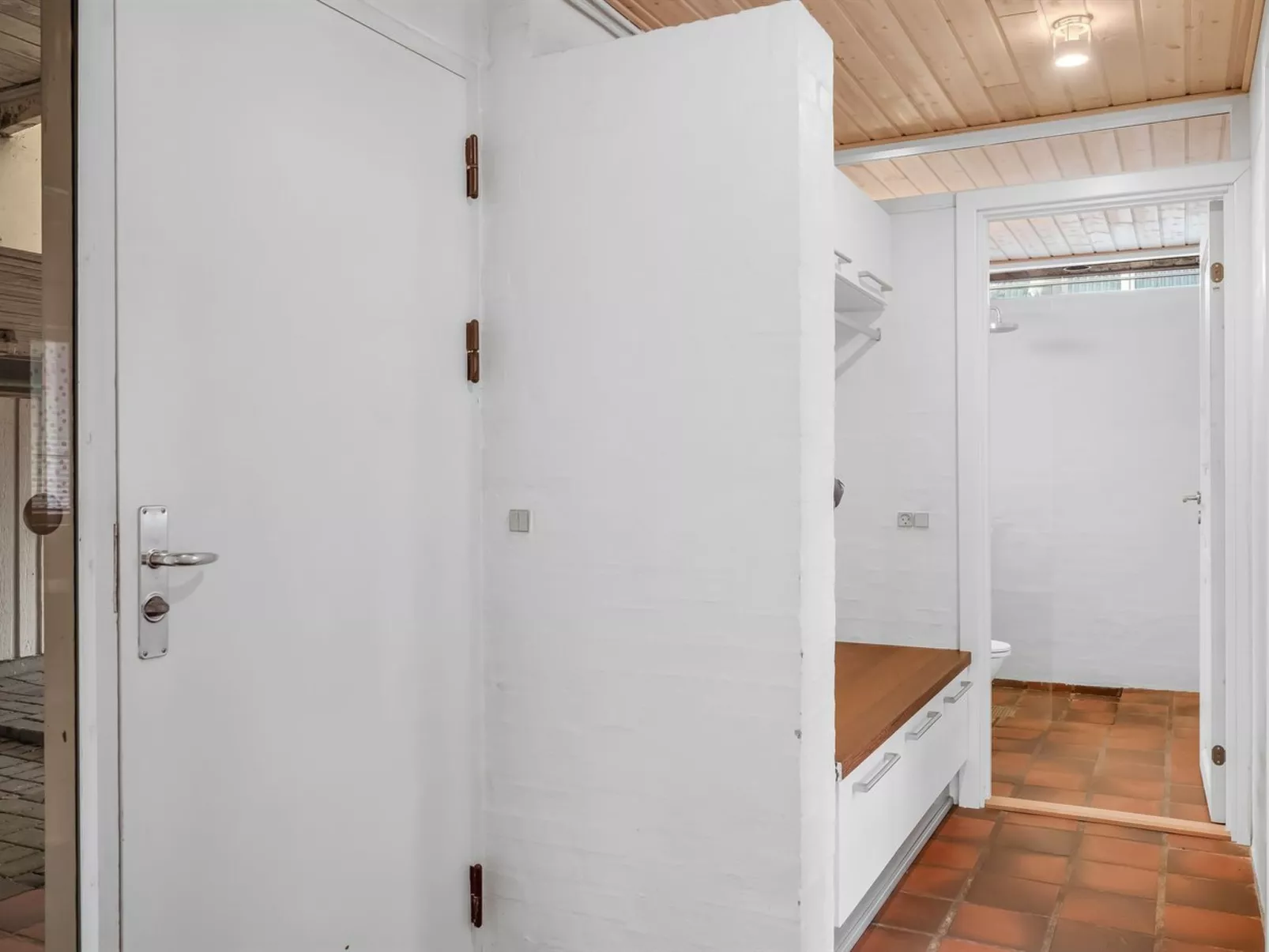 "Withulf" - 500m to the fjord-Binnen