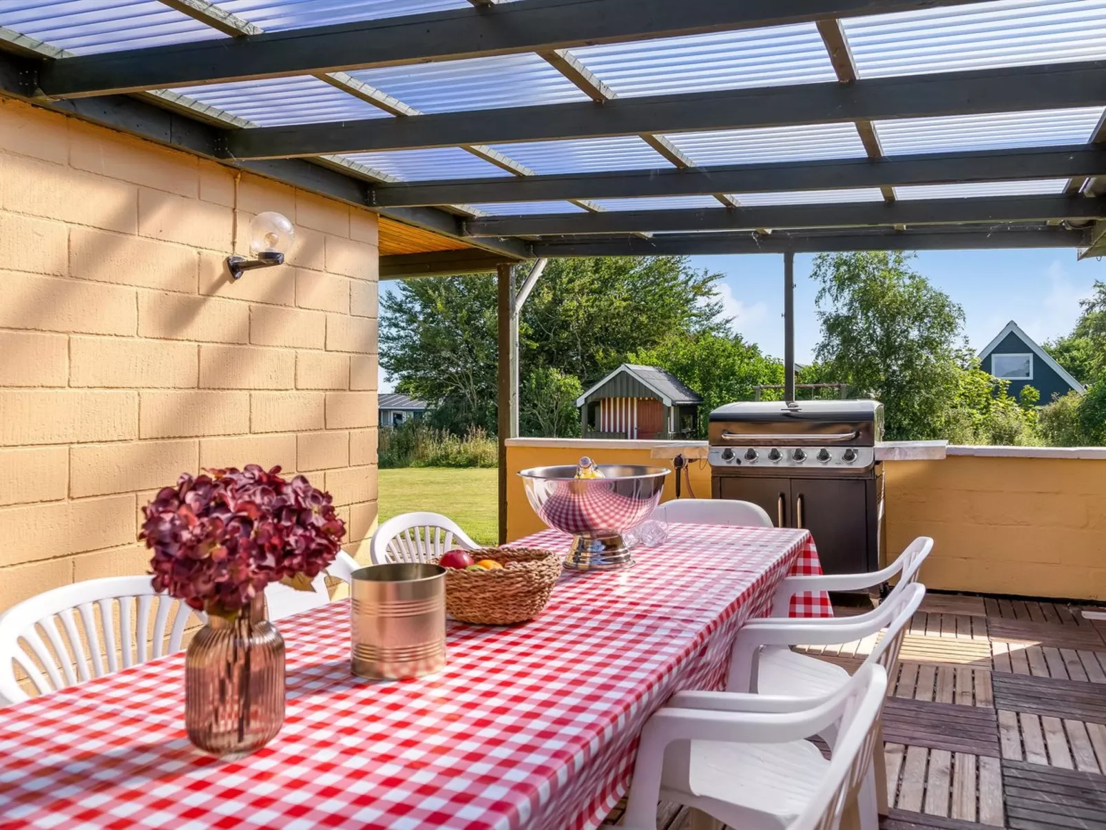 "Lillan" -  from the sea-Buiten