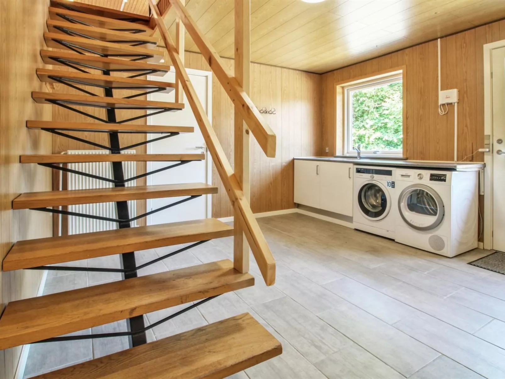 "Drine" - 19km from the sea-Binnen