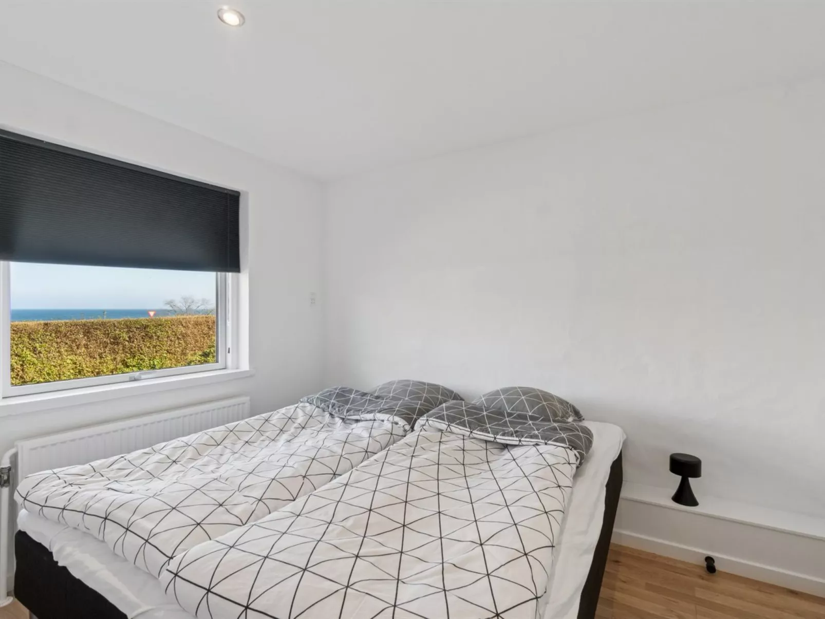 "Keld" - 350m from the sea-Binnen