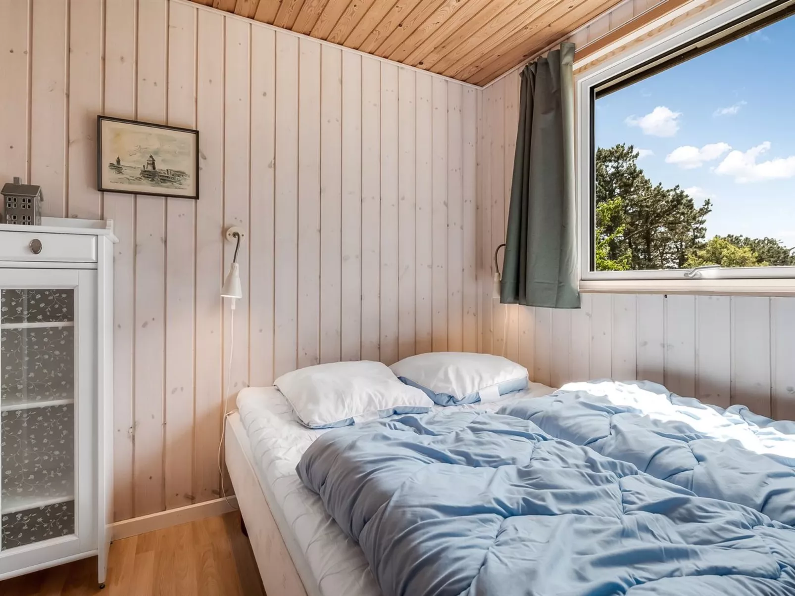 "Tatianna" - 100m from the sea-Binnen