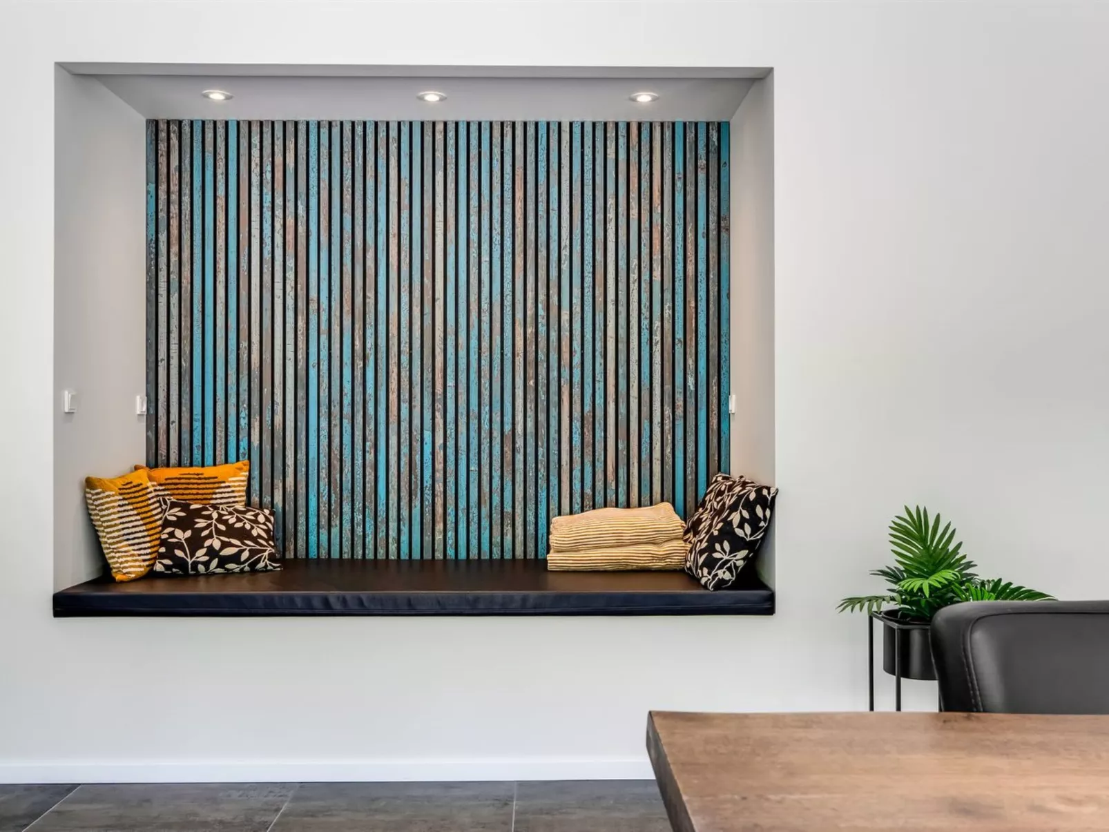 "Sighvat" - 300m from the sea-Binnen