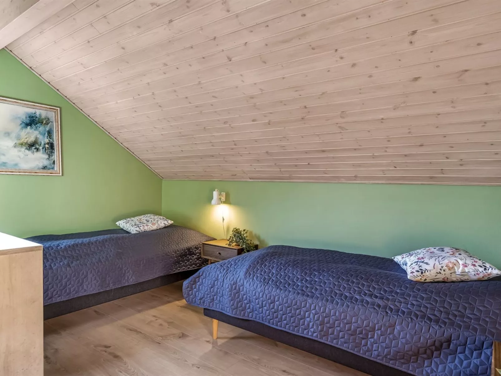 "Steffan" - 2.3km from the sea-Binnen