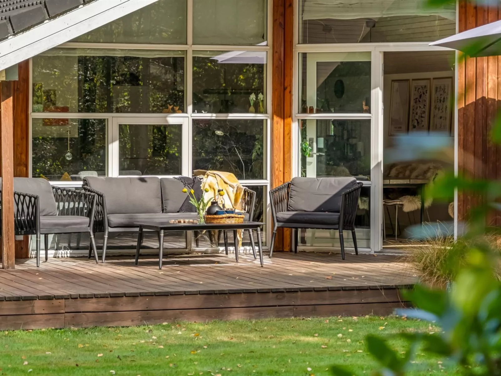 "Swarthofthi" - 340m to the fjord-Buiten