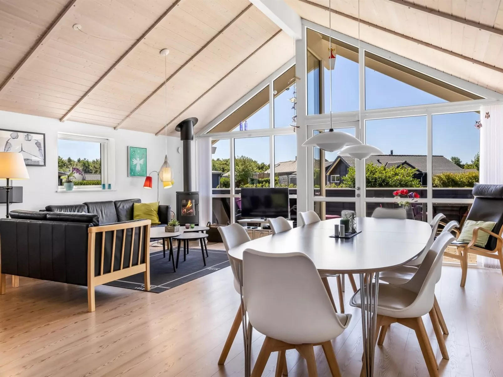 "Rosamunde" - 700m from the sea-Binnen