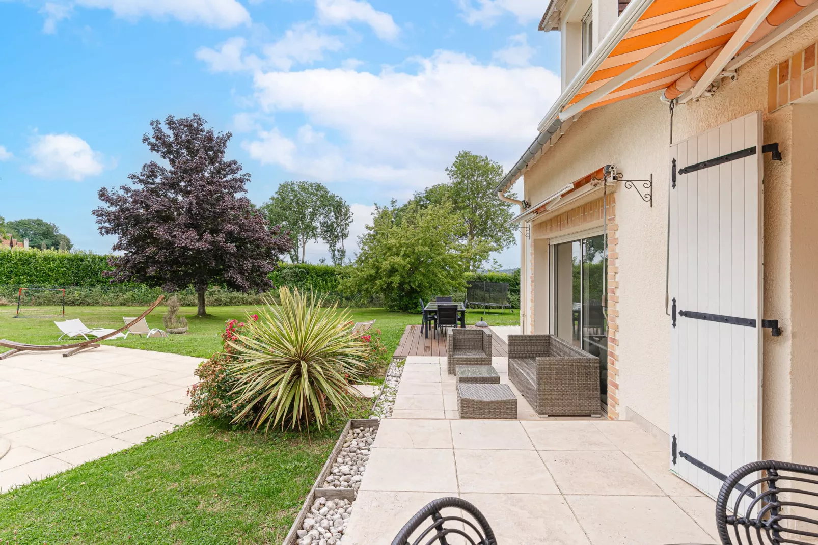 DEAUVILLE DJEBALI-Niet-getagd