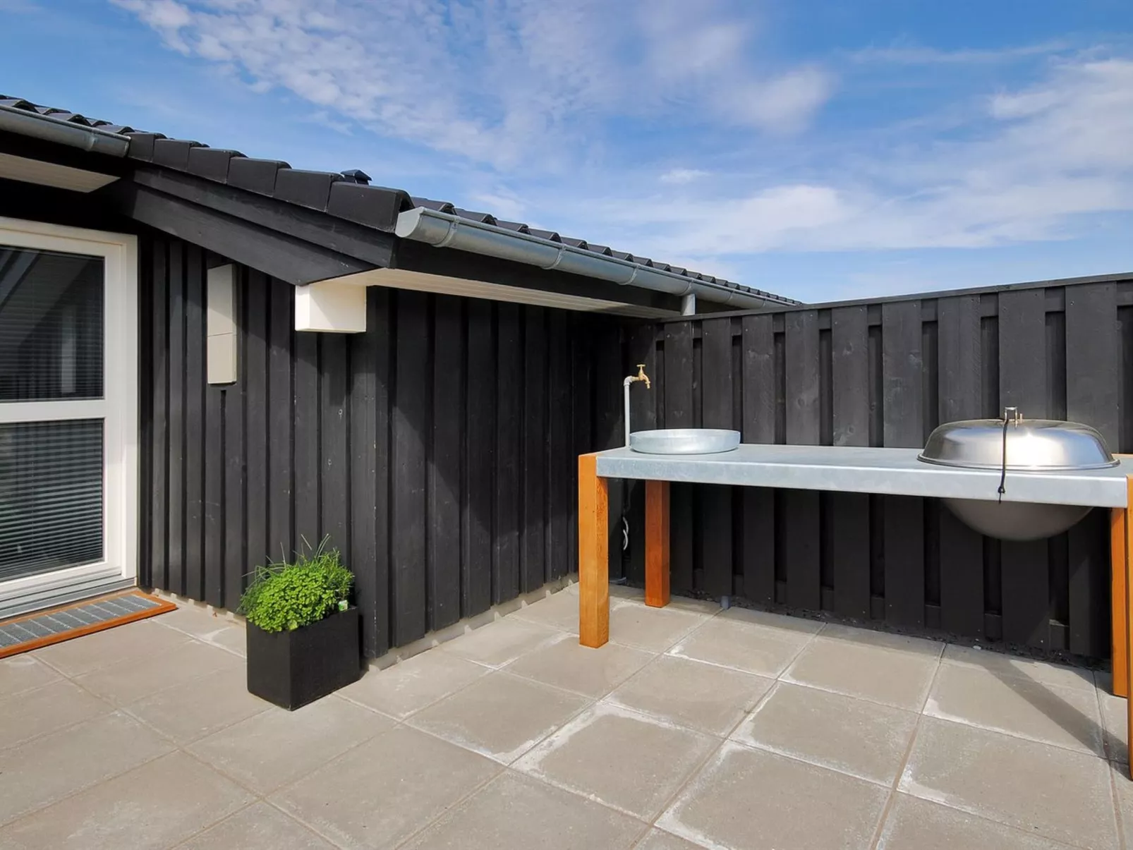 "Arisa" - 100m to the fjord-Buiten