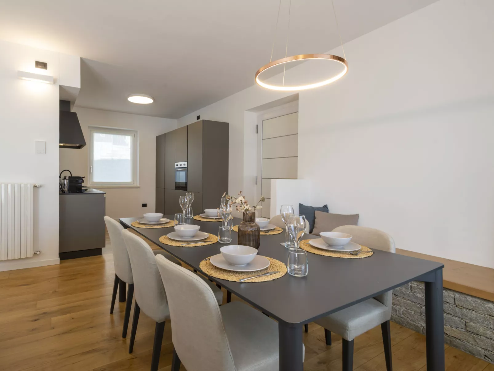 Civico 16 Garden Home-Binnen