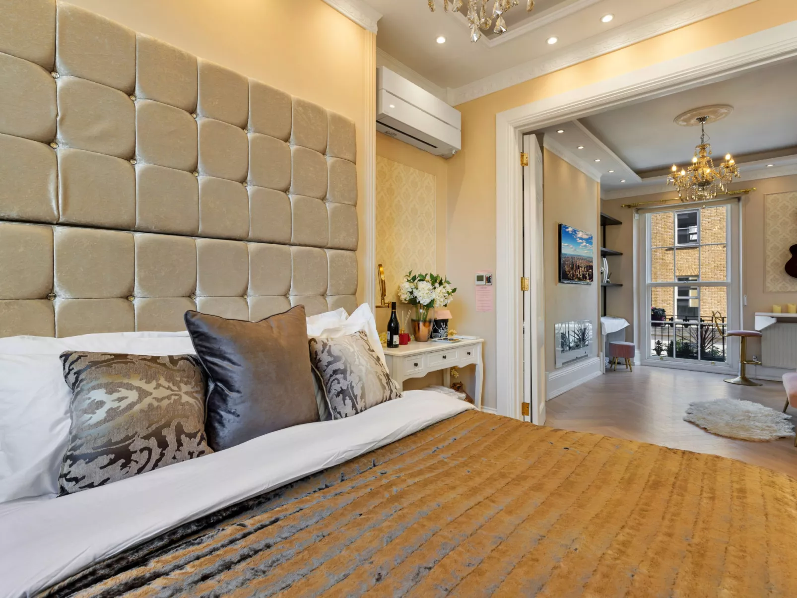 The Marylebone Marilyn-Binnen