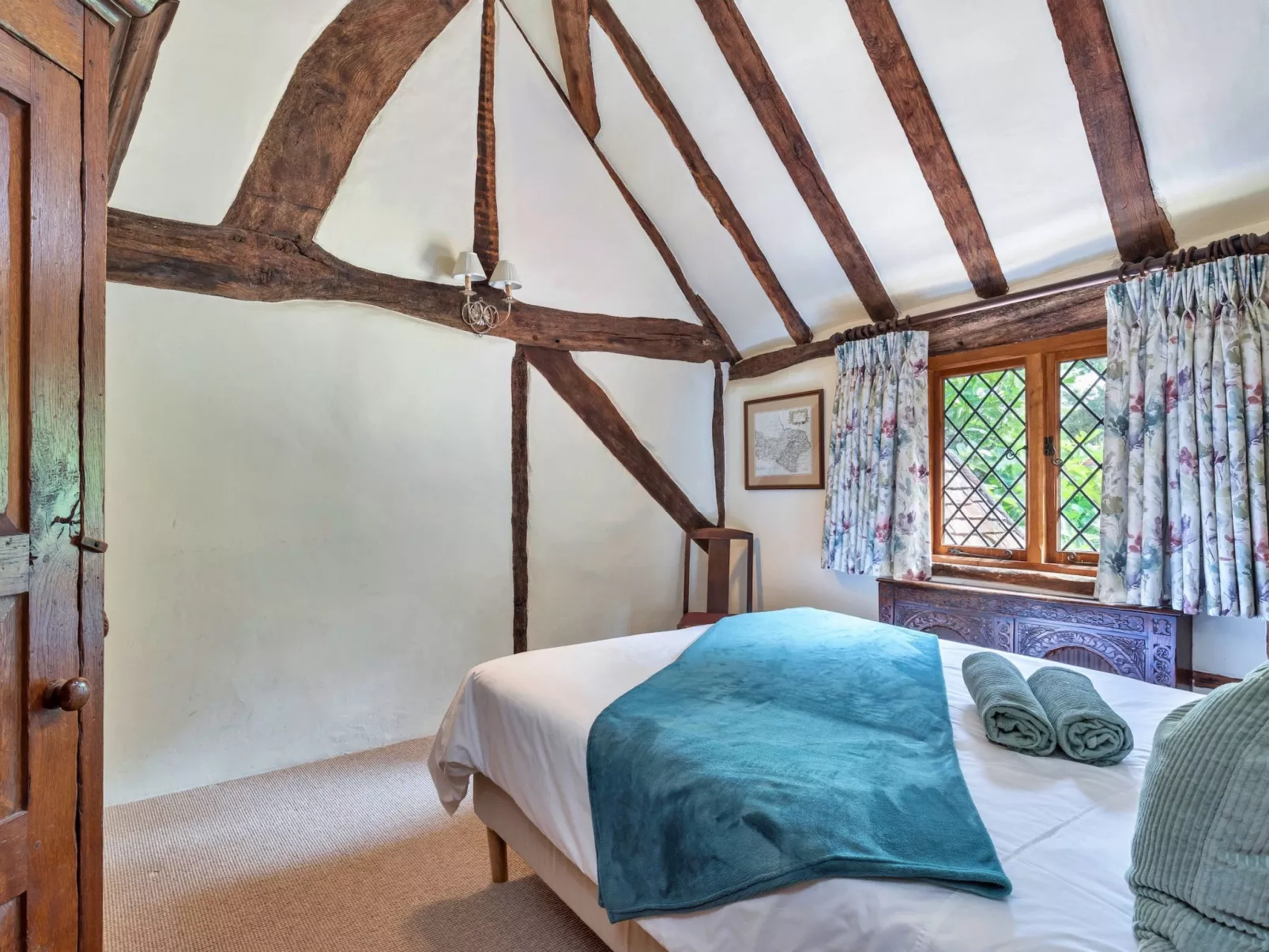 Sandhill Cottage with Hot Tub-Binnen