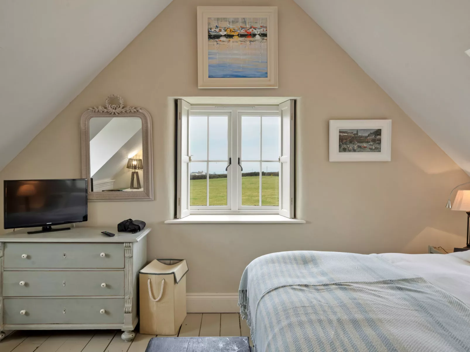 St Eval School House-Binnen