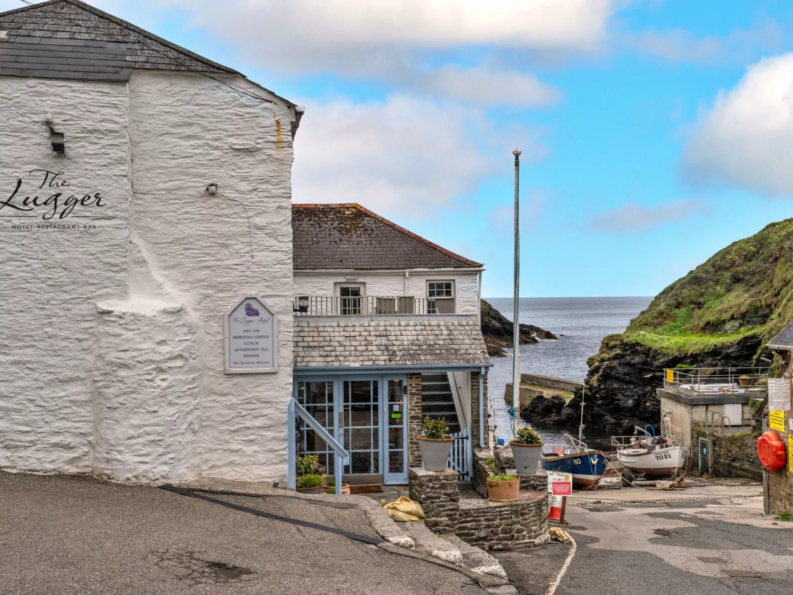 The Old Store-Buiten