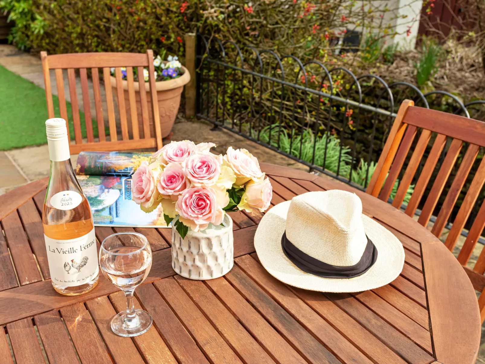 The Duck House-Buiten