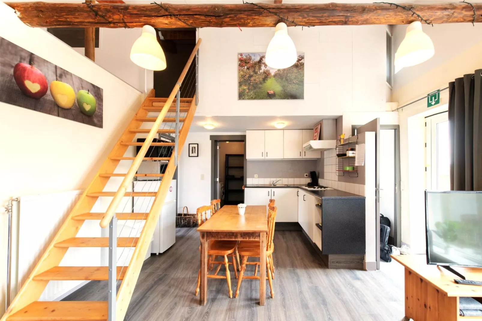 De Smishoeve volledig - met wellness-Keuken