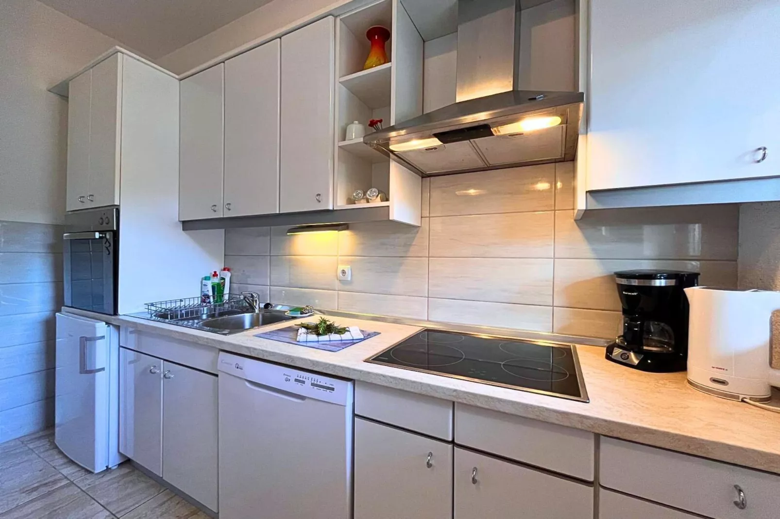 Apartments Butković -  Two Bedroom Apartments (A3)-Keuken