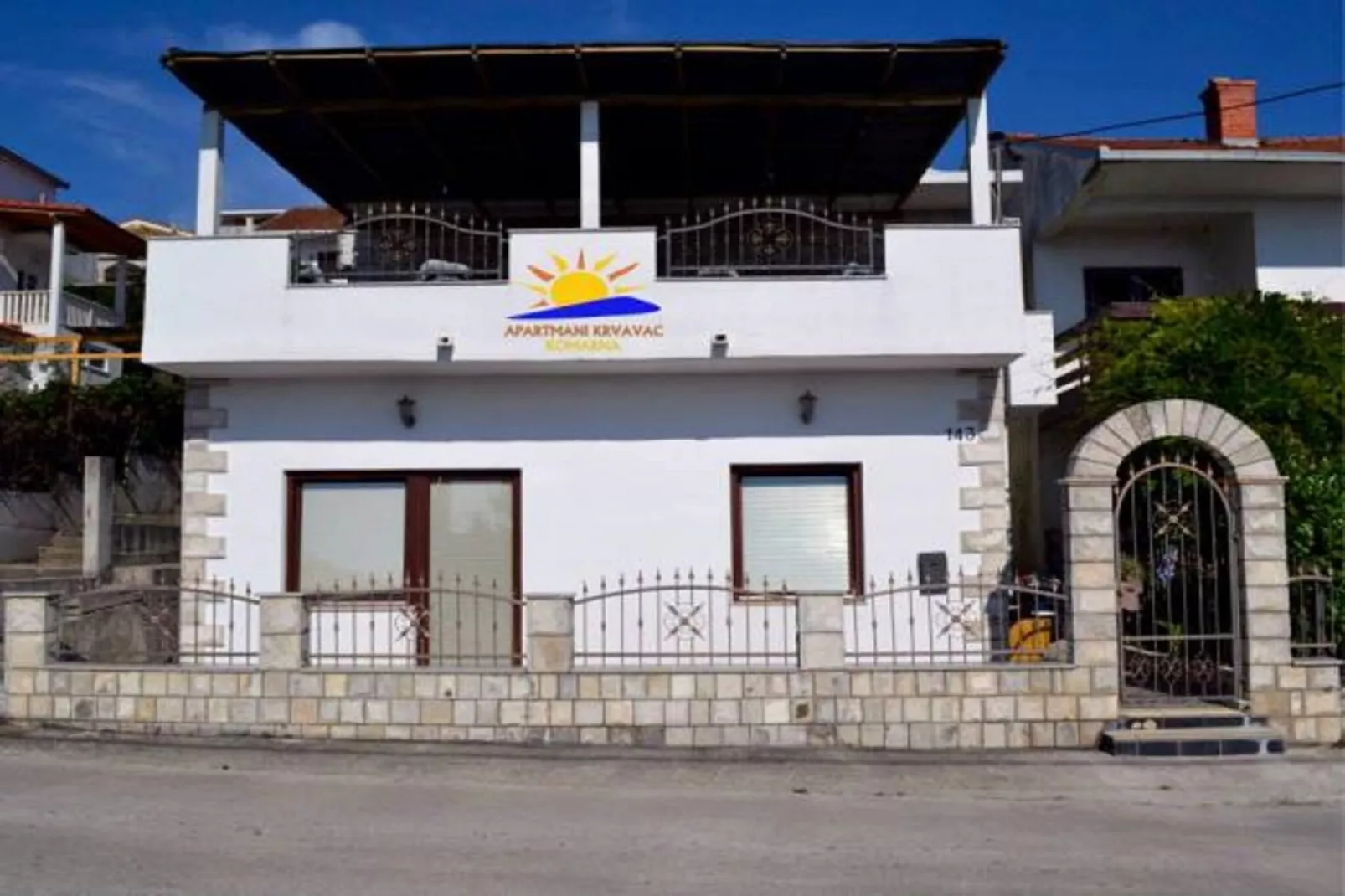 Apartments Višnja -  Standard One Bedroom Apartment-Buitenlucht