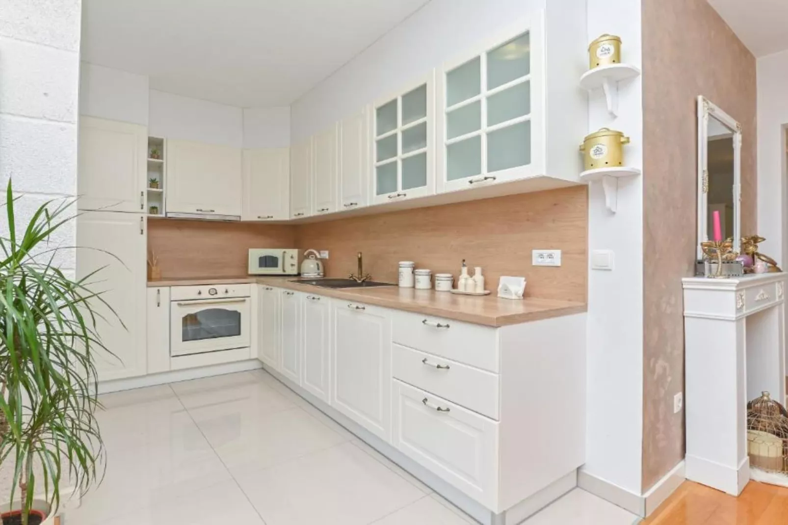 Apartment Hani 2 - Two Bedroom Apartment With Balcony And Sea View-Keuken