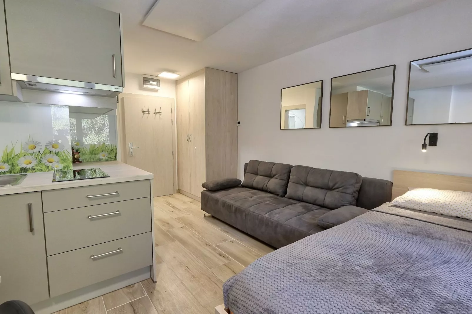 Cozy and Chic Apartment in Kranjska Gora - Studio Apartment-Slaapkamer