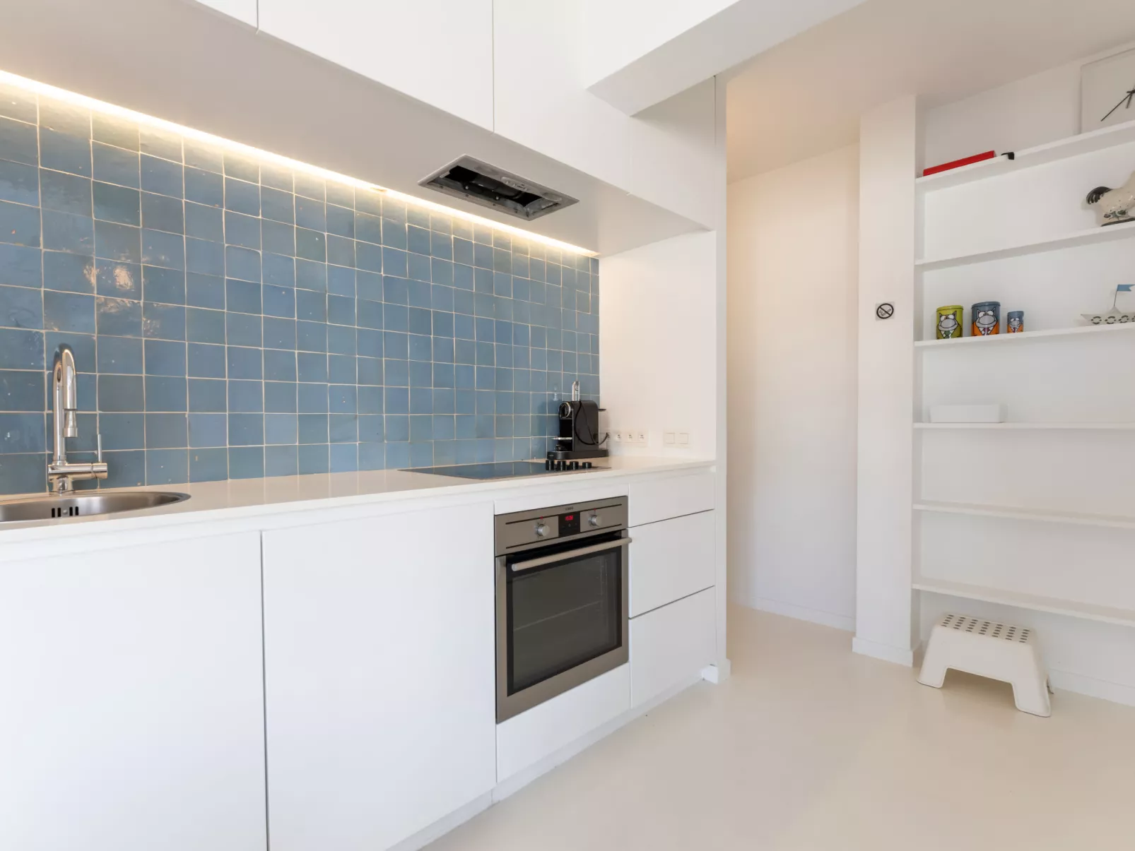 Blanc Rivage with garage-Binnen