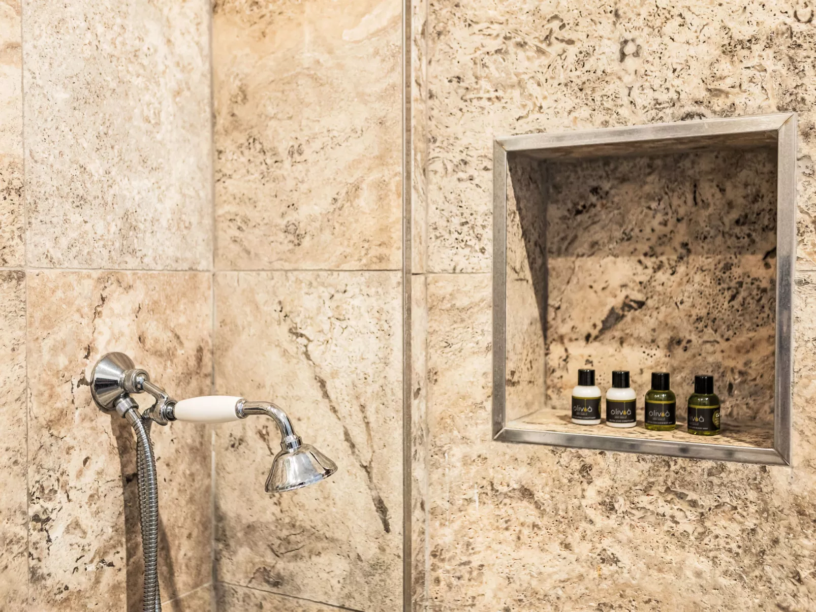 Poggio Piero 2-Binnen