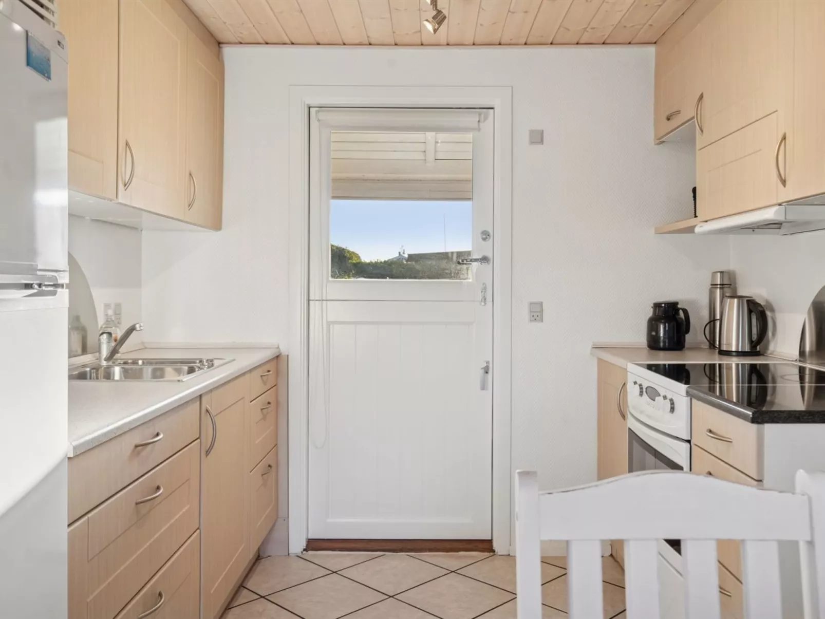 "Tajo" - 200m from the sea-Binnen