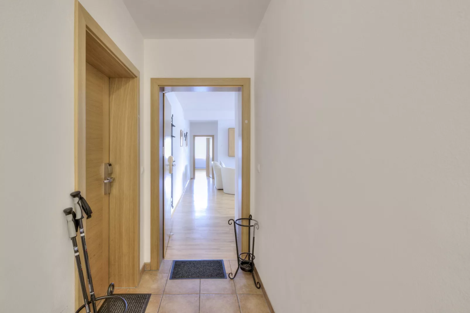 Vicky Apartment Top 7-Overloop