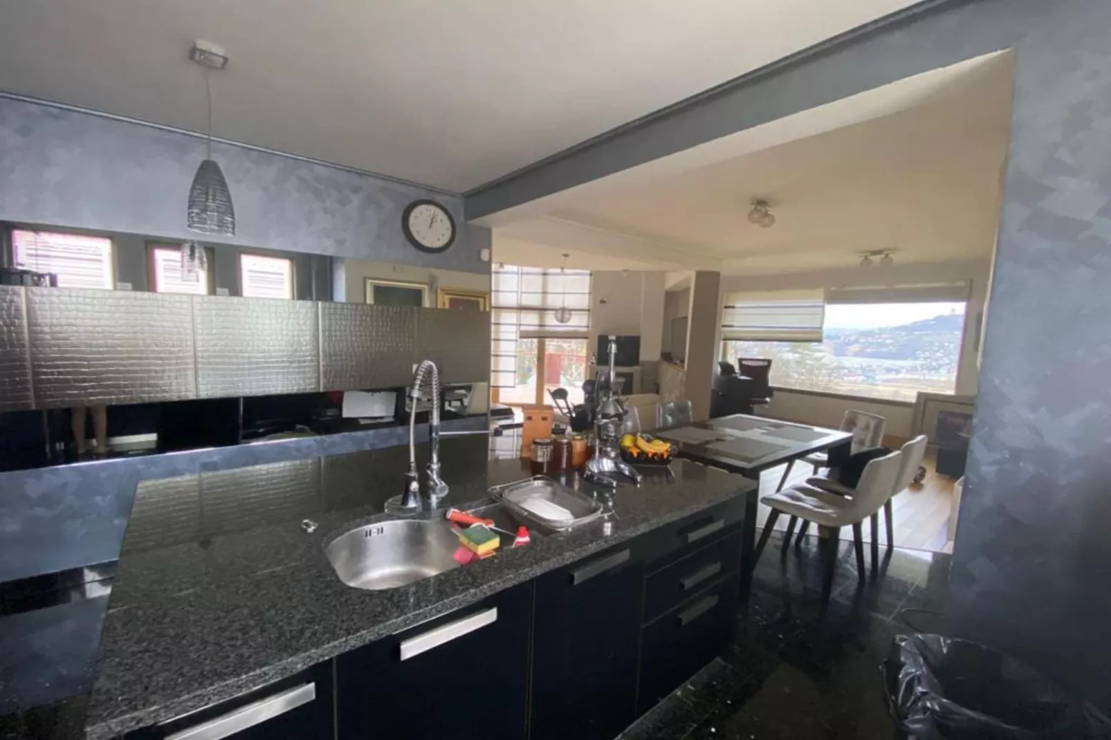 Villa Sarajevo Hills - Five Bedroom Villa with Terrace and Garden-Keuken