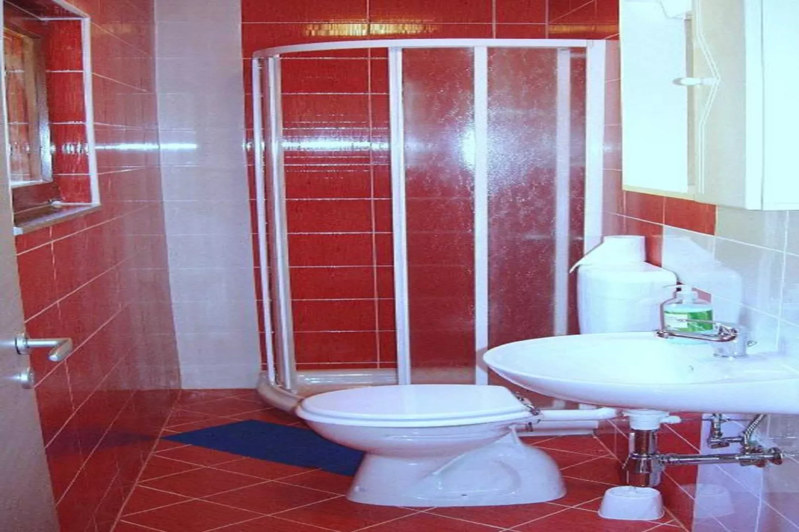 Charming Apartments Kestenovi Dvori - Studio Apartment (A6)-Badkamer