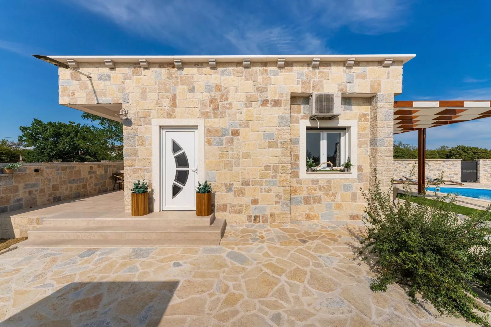 Holiday home Katalea-Buitenkant zomer