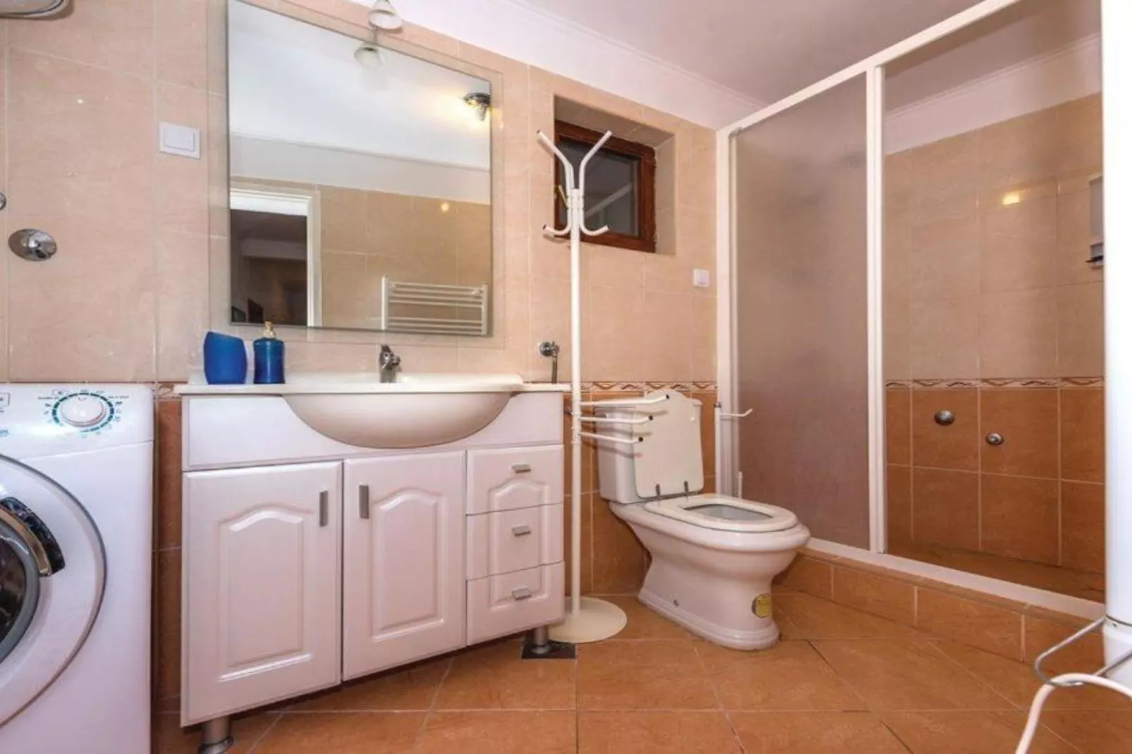 Holiday Home Marin AS with Pool-Badkamer