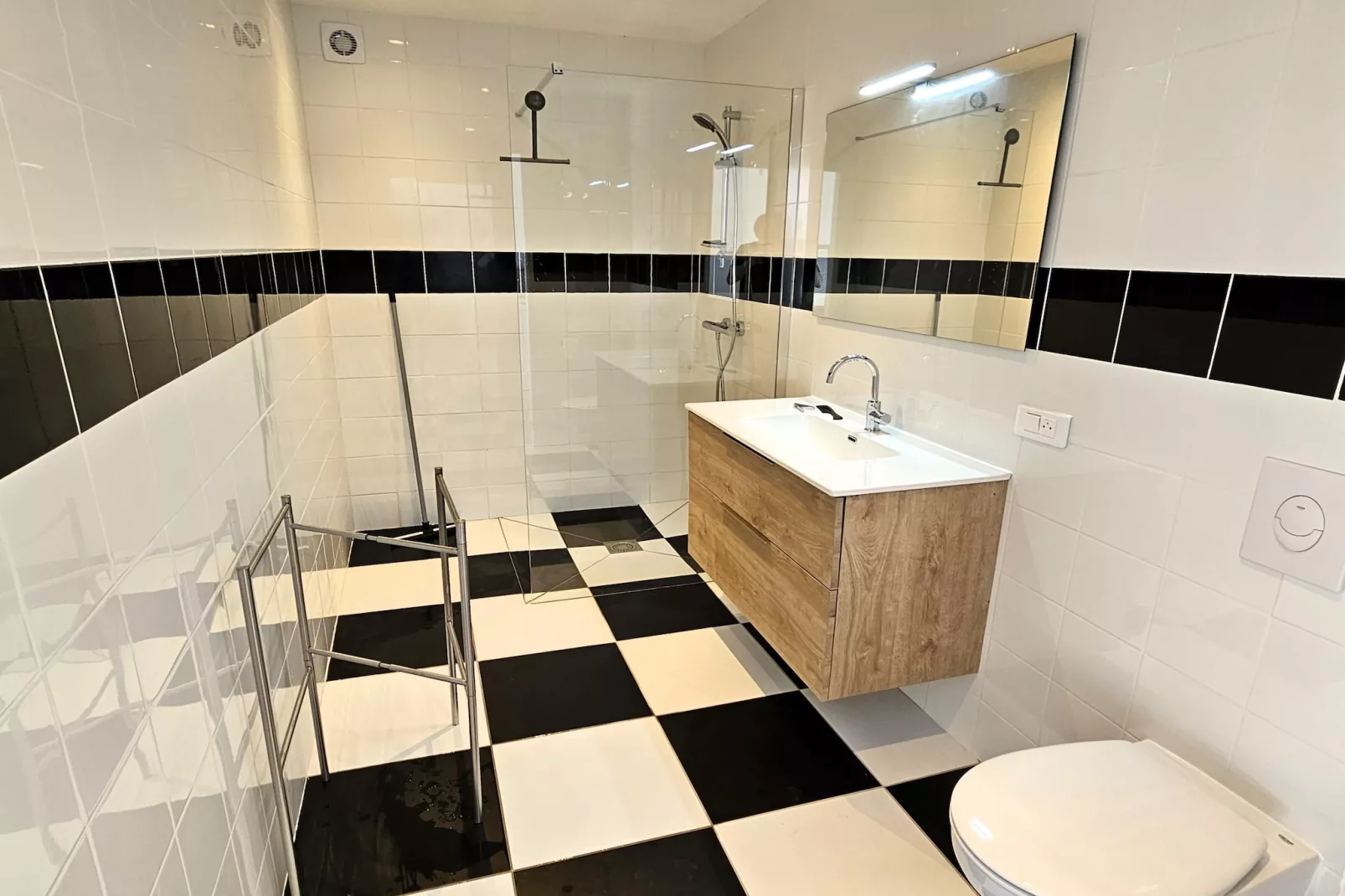 La Garrigue-Badkamer